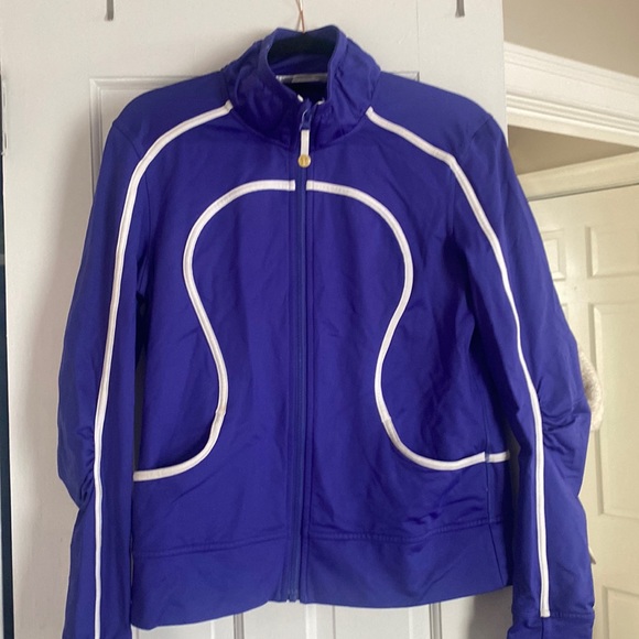 Lululemon zip up - Picture 1 of 1